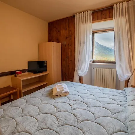Hotel Dimora Fresilia 2*